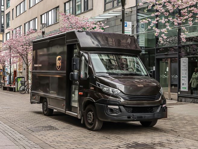UPS, ricavi in calo del 2,7%, attestandosi nel secondo trimestre